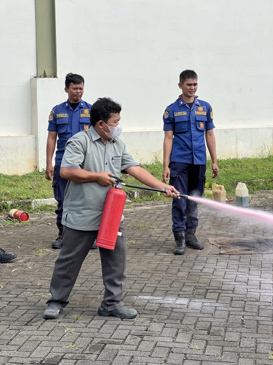 Pelatihan Pemadam Kebakaran Tingkat Dasar - Aditya Sarana Graha